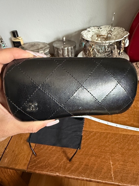 CHANEL Sunglasses with Case main image 15